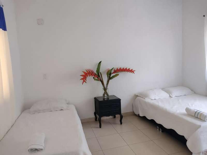 Hotel Campestre El Salitre Villeta Exterior photo
